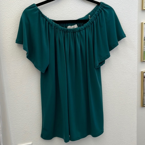 Halogen off the shoulder dark green top size L - Picture 1 of 5